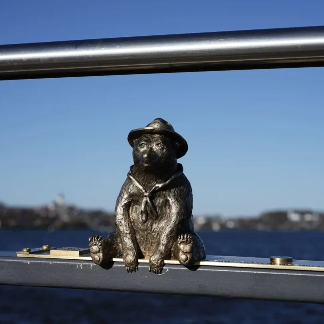 Skautiškas meškiukas prie Masčio ežero